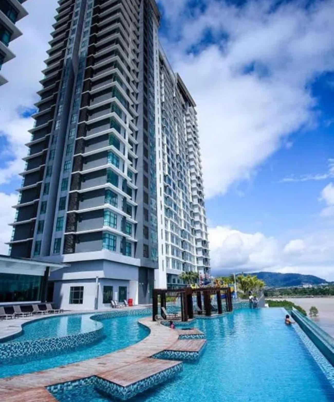 Oceanbay2 Seaview 6Pax Studio Netflix A-18-12 Kuantan Exterior photo